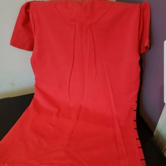 🌷 T-Shirt Tag - Picture 3 of 4